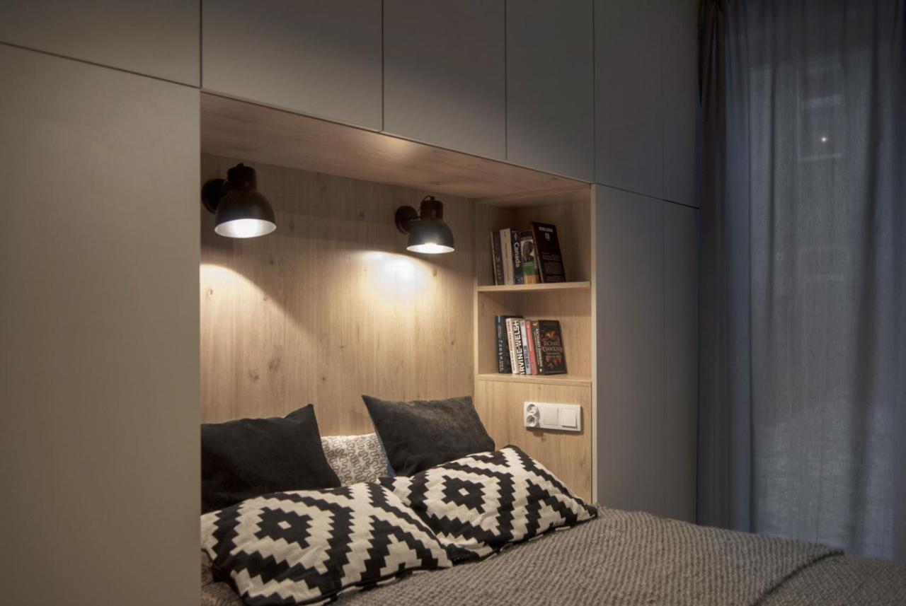 Charming Apartment With Garden, Only 1 Km To Wawel Castle By Noclegi Renters Krakow Exterior photo